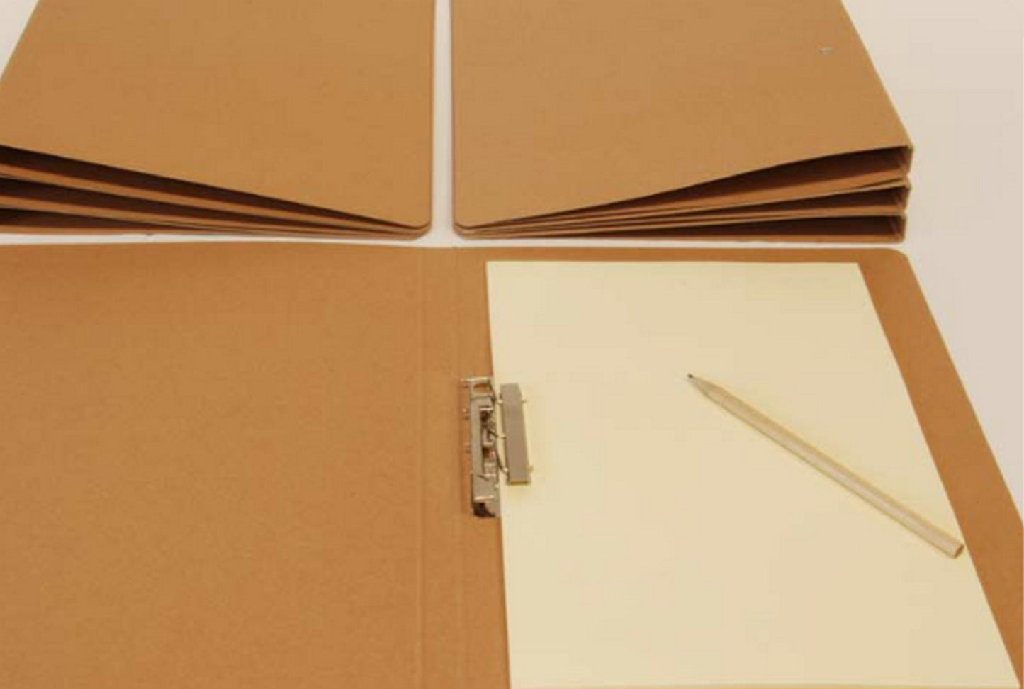 Cartelle con pressino in cartoncino ecologico